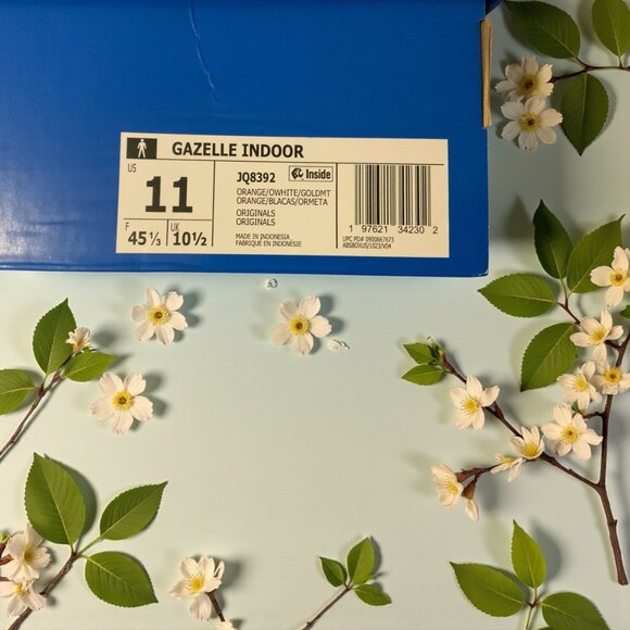 Adidas Gazelle Unisex Athletic Shoe - Picture 7 of 11